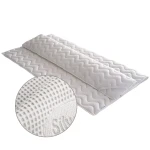 Ochraniacz na materac MB Silver z nićmi srebra, 520 g/m², na gumkach